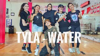 Tyla  Water  ZUMBA  FITNESS  DANCE [upl. by Pulchia596]