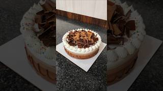 Most satisfying chocolate cake🥹 decoration ideas chocolatecake shorts ytshorts viralvideo cake [upl. by Jaenicke]