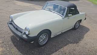 MG Midget 1978 White [upl. by Pasco547]