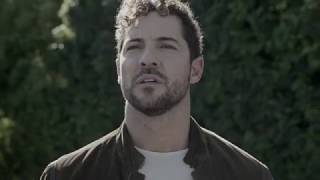 David Bisbal quiere curar su Fiebre [upl. by Elaynad]