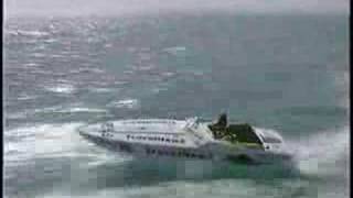 Rough water wave Jumps Air Offshore Powerboat Racing Pantera [upl. by Haeckel]