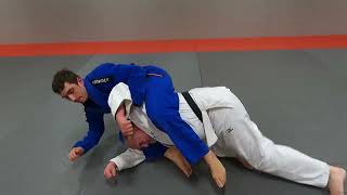 2iéme Situation sur Sankaku Jime de dos  droitier   version détaillée  Judo Club Sainghin [upl. by Atinek844]