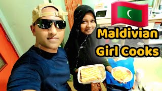 Maldivian Girl Cooks me a meal 🇲🇻 RFainu 1 [upl. by Mattheus]