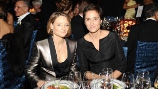 Jodie Foster marries girlfriend Alexandra Hedison [upl. by Llerdnad764]