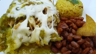 Baked Green Chilaquiles with Chicken Easy Mexican Dish healthy version [upl. by Tiffanie244]