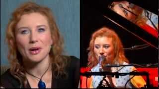 Tori Amos interview on Scarlets Walk tour 2003 [upl. by Yasmin]