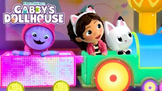 Glow in the Dark Train Ride  GABBYS DOLLHOUSE  Netflix [upl. by Aissilem]