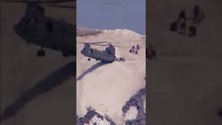 During a 2018 rescue a CH47 performs a pinnacle landing on Mt Hood’s 11000foot peak shorts [upl. by Phelia153]