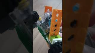 Сделал шагающего робота из Лего WeDo20 [upl. by Hedi]