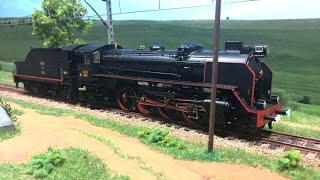 Locomotora 141 Mikado versión museo de Electrotren con sonido DampH [upl. by Ameerahs721]