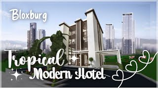 Roblox Bloxburg Modern Tropical Hotel Speed build  Tour  February 18 2021  Minami Oroi [upl. by Eoj785]