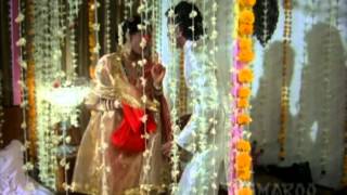 Kasam Paida Karne Wale Ki  Romantic Scene Collection  Mithun Chakraborty  Smita Patil [upl. by Allets799]