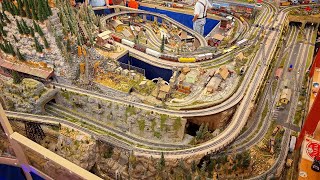 Large Private Model Railroad Lionel O Scale Gauge Train Layout at Chicagoland Lionel Railroad Club [upl. by Tengdin166]