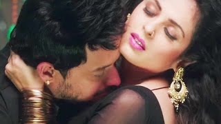 Laal Ishq  Full Marathi Movie Review  Swapnil Joshi Anjana Sukhani  2016 [upl. by Enilkcaj]