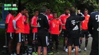 Shaqiri amp Dante Hautnah FC Bayern München mit den Fahrrädern zum Waldlauf Training am 29072012 [upl. by Farro]