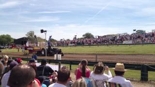 Black Gold Great Ecclestone Tractor Pulling 2013 [upl. by Inram]