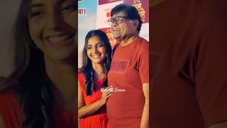 Sayali Sanjeev Adorable Moments With Nana Patekar Ashok Saraf and Subodh Bhave at Ole Aale Premiere [upl. by Tloh]