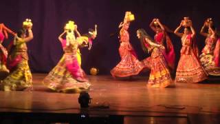 Radha Kaise Na jale  Dance  Natraj Nrityalaya Kalyan Annual Day 2017 [upl. by Ditter]