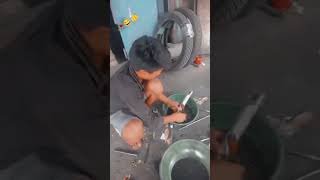 Splendor bike ka shocker repairing bike bikegarage foury fouryoupage tranding viralvideo [upl. by Hcib]