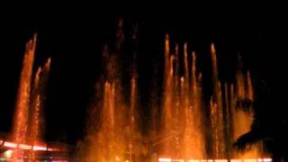 Epcots Fountain of Nations quotDancingquot to Christmas music [upl. by Kariotta847]