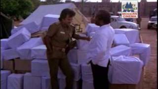 Rajni style  scene from kodi parakuthu [upl. by Erbes]