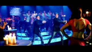 quotHappening Full Songquot Main Aurr Mrs Khanna  Salman Khan Preity Zinta [upl. by Rebeh]