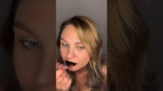 Dauerhaft schöne Lippen ohne ständig Lippenstift aufzutragen 💄 makeup beauty liptattoo [upl. by Dalt]