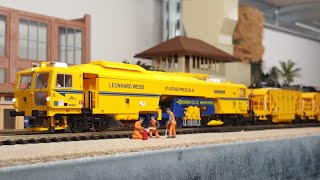 Amazing Kibri Plasser amp Theurer Dynamic Tamping Express 093X MOW [upl. by Feil544]