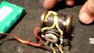 RC Gyroscopes for Helicopters Revision 1 How they work [upl. by Ivz963]