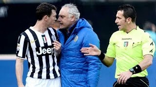 SCONTRO MANDORLINI LICHTSTEINER NELLA PARTITA VERONA JUVENTUS [upl. by Neelia]