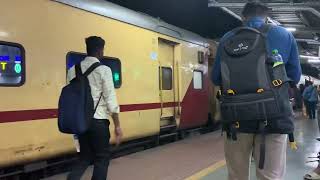 16128 Guruvayur Chennai Express Arriving Thrissur Station 270923 [upl. by Nanreh]