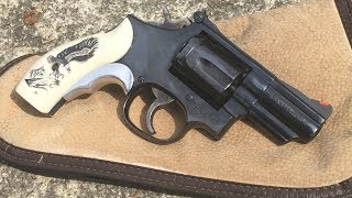 SampW Combat Magnum Classic Revolver Review [upl. by Sirrep814]