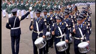 Schützenfest Neuss 2013 Königsparade ohne Musikkapelle [upl. by Ahsenre]