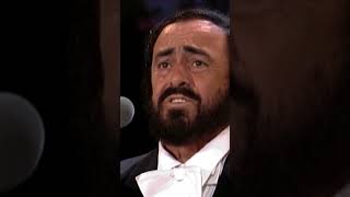 Luciano Pavarotti sings Ave Maria Schubert [upl. by Akemat]