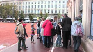 Visites guidées  découvrir Lyon à travers son histoire [upl. by Edurtreg]