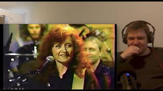 Bonnie Raitt amp Delbert McClinton  Good Man Good Woman  Live Performance [upl. by Alma]