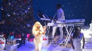 Mariah Carey Hark the Herald Angels Sing Beacon 12 5 17 [upl. by Orian]