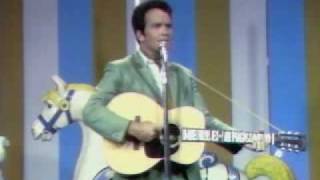 Merle Haggard  Mama Tried 1968 live TV performance [upl. by Cherish]