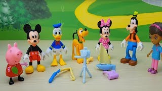 LA DOTTORESSA PELUCHE PEPPA PIG TOPOLINO MINNIE PAPERINO PLUTO E PIPPO  gita al lago con gli amici [upl. by Adda]