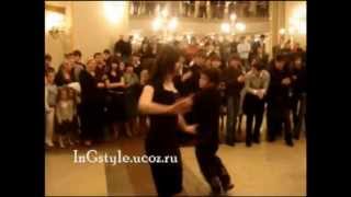 ВОТ КАК НАДО ТАНЦЕВАТЬ ЛЕЗГИНКУ  Caucasian highland dance [upl. by Akinal]