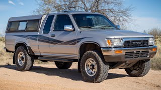 1989 Toyota Pickup SR5 Ravelcolowjacked [upl. by Glennis123]