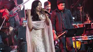 Bahara Shreya Ghoshal Live I Hate Luv Stories [upl. by Nylekoorb33]