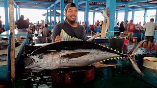 Live 22 Okt 🔥🔪🔥 yellowfin tuna cutting skills di Pasar Ikan Jembatan Puri Kota Sorong Papua [upl. by Kyre]