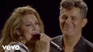 Alejandro Sanz  Cuando Nadie Me Ve  Cai ft Niña Pastori En Vivo [upl. by Eaver]