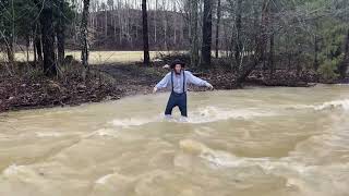 ⚠️ Tips on How to Cross Fast Flowing Water  ONLY DO IN AN EMERGENCY 🆘  Titus Morris  020625 [upl. by Aihsad224]