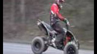 Yamaha YFZ 450 vs Raptor 700 [upl. by Aikahs]