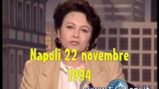 Berlusconi non risponde alle domande del giornalista di raitre  22 novembre 1994 [upl. by Latisha]