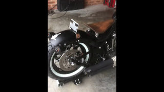 Harley Davidson Softail Slim 170 Wide Rear Tire [upl. by Keeler]