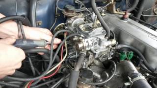 🔍 How to Adjust Aisin Carburetor  Throttle amp Fuel Adjustment Locations  22R  Toyota Pickup [upl. by Dyraj]