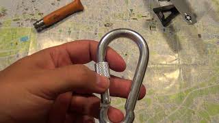 Carabiner for selfdefence [upl. by Aratnahs]